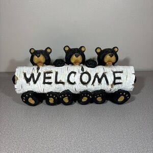 Black Bear Family Holding WELCOME SIGN Garden Lodge Cabin Home Decor